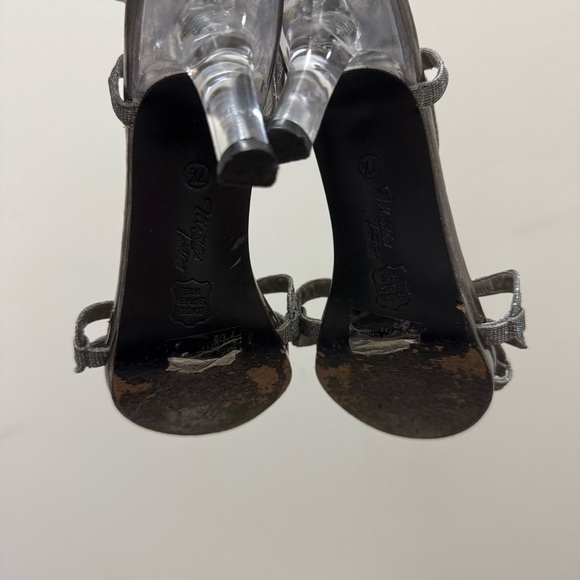 Mootsies Tootsies Black & Silver Floral Foot Clear Heels 7.5 - Picture 4 of 7